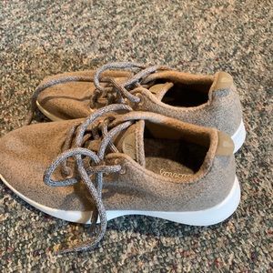 All birds size 8 womans sneakers